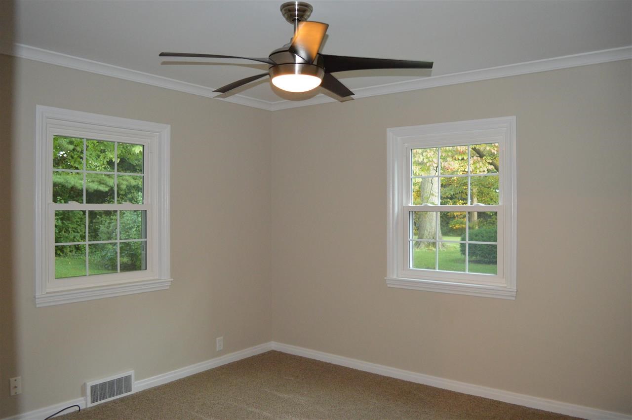 910 Blue Ridge Rd, Evansville, IN 47715 photo 12