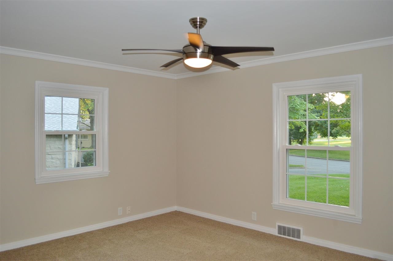 910 Blue Ridge Rd, Evansville, IN 47715 photo 11