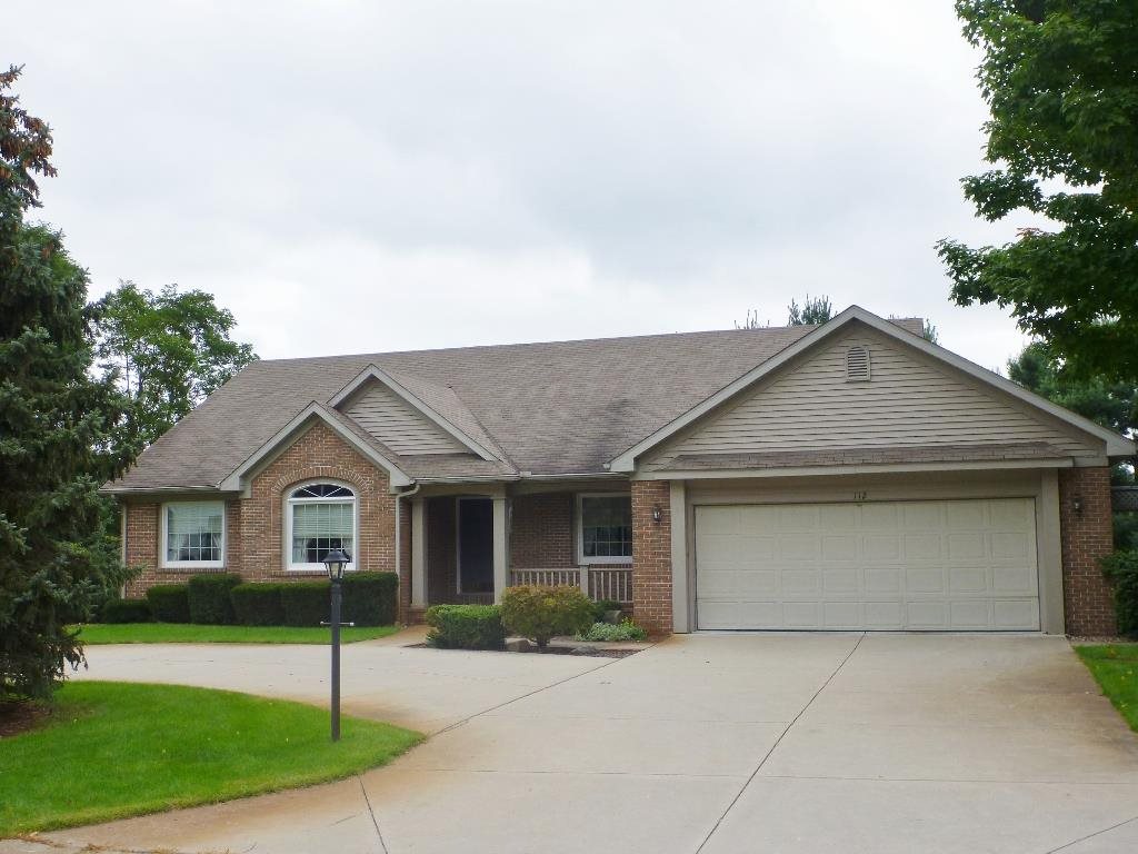 112 Krider Dr, Middlebury, IN 46540 photo 1