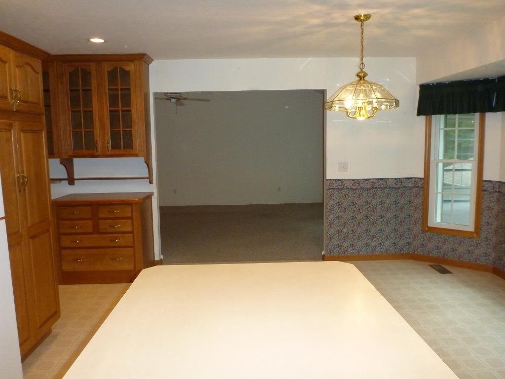 112 Krider Dr, Middlebury, IN 46540 photo 10