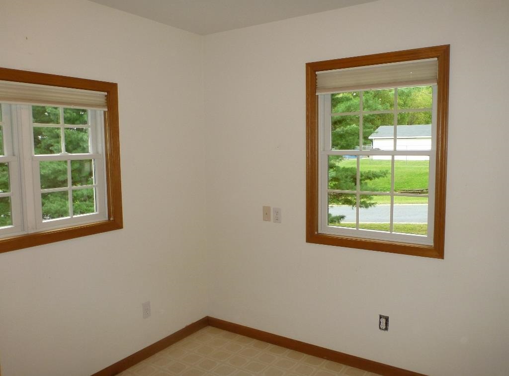 112 Krider Dr, Middlebury, IN 46540 photo 15