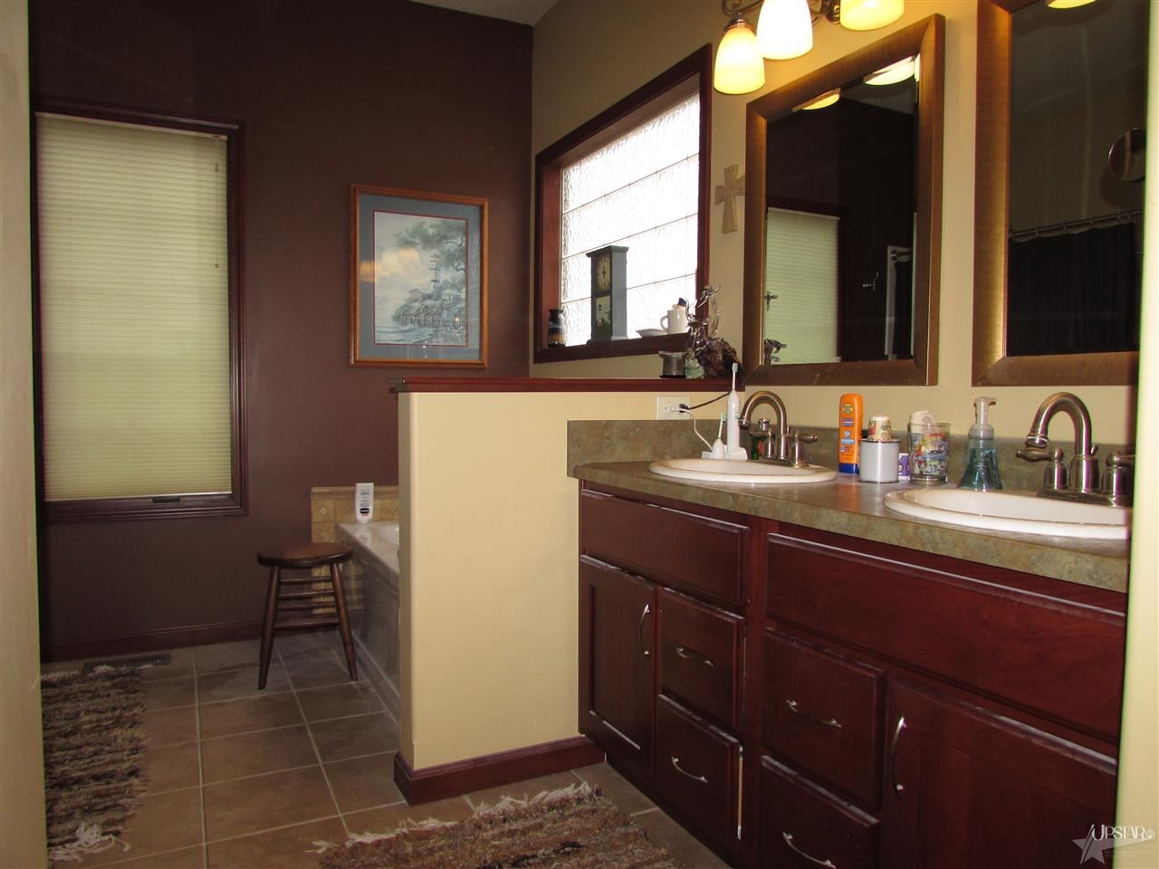 140 N Westchester Dr, Columbia City, IN 46725 photo 14