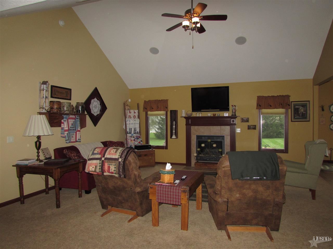 140 N Westchester Dr, Columbia City, IN 46725 photo 5