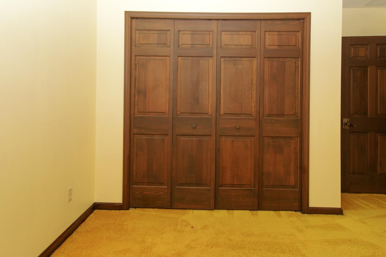2222 Timberbrook Trl, Fort Wayne, IN 46845 photo 8
