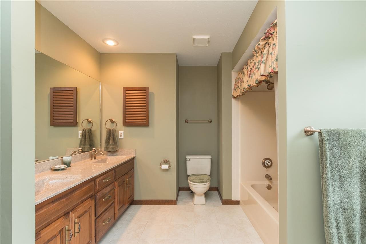 15286 Durham Way S, Granger, IN 46530 photo 19