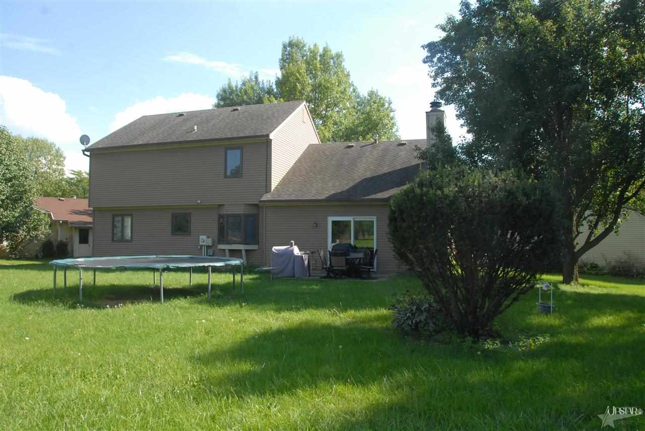 4303 Locust Spring Pl, Fort Wayne, IN 46804 photo 3