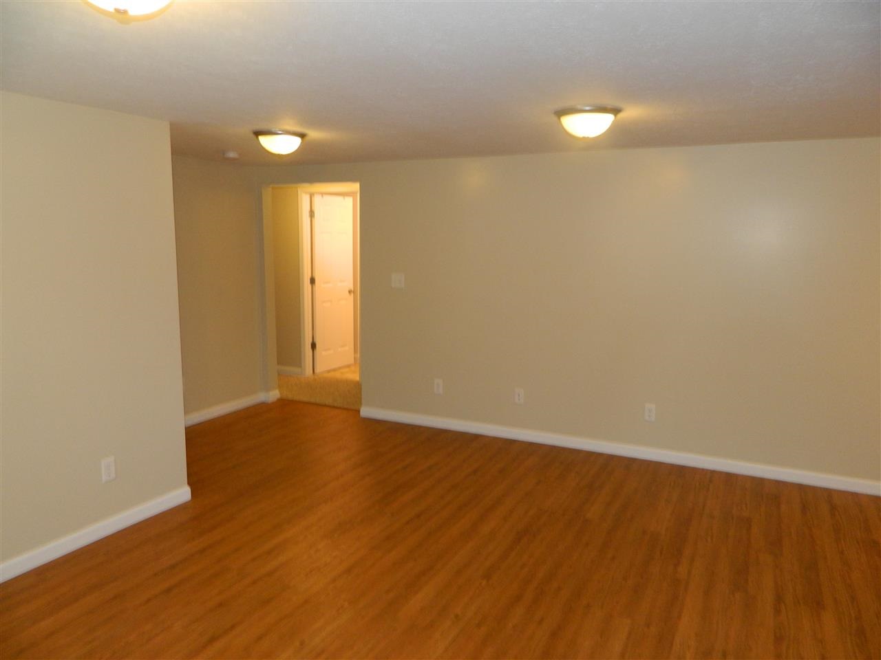 1555 E Hupp Rd, Bloomington, IN 47401 photo 3