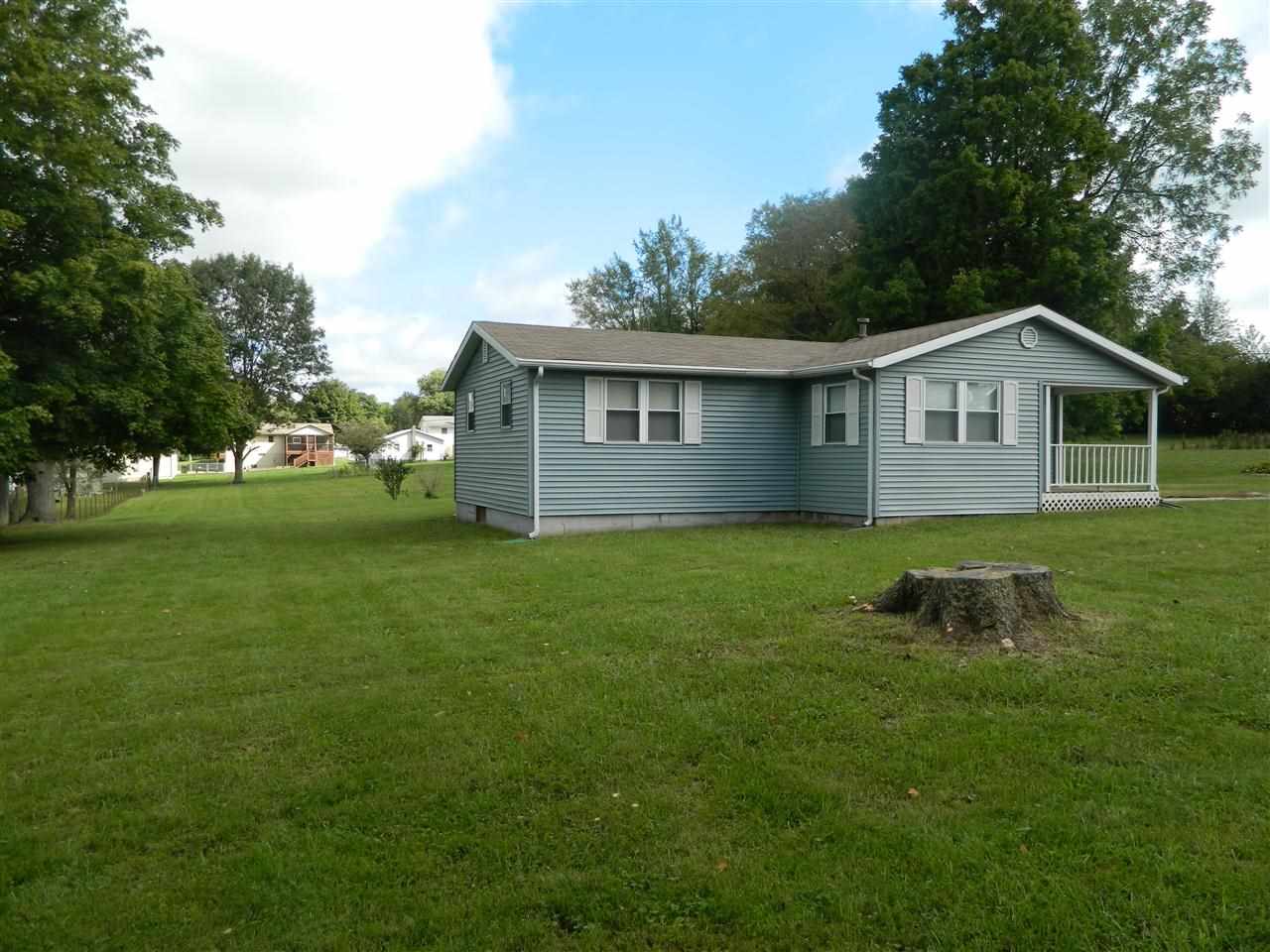 1555 E Hupp Rd, Bloomington, IN 47401 photo 2