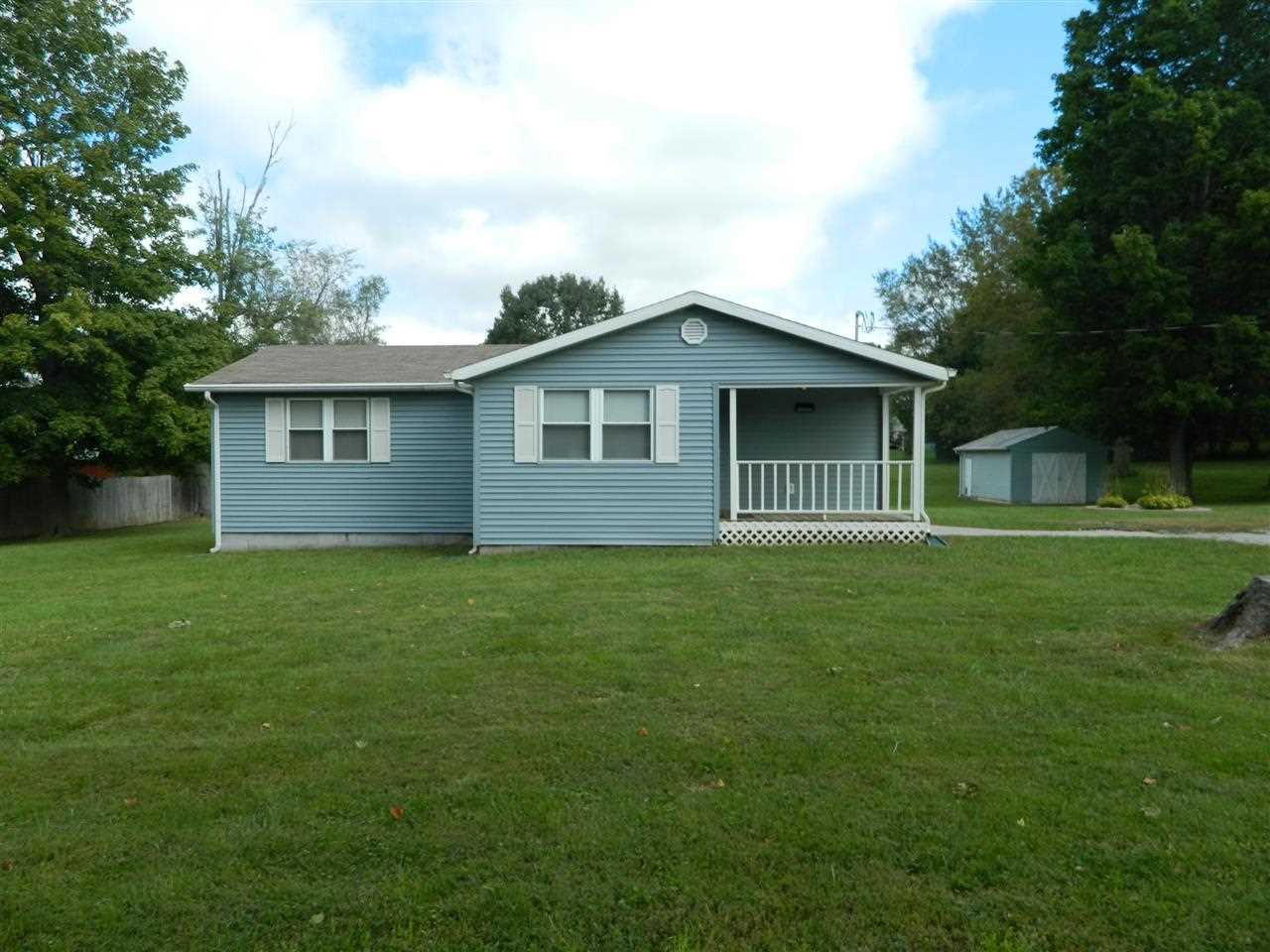 1555 E Hupp Rd, Bloomington, IN 47401 photo 1