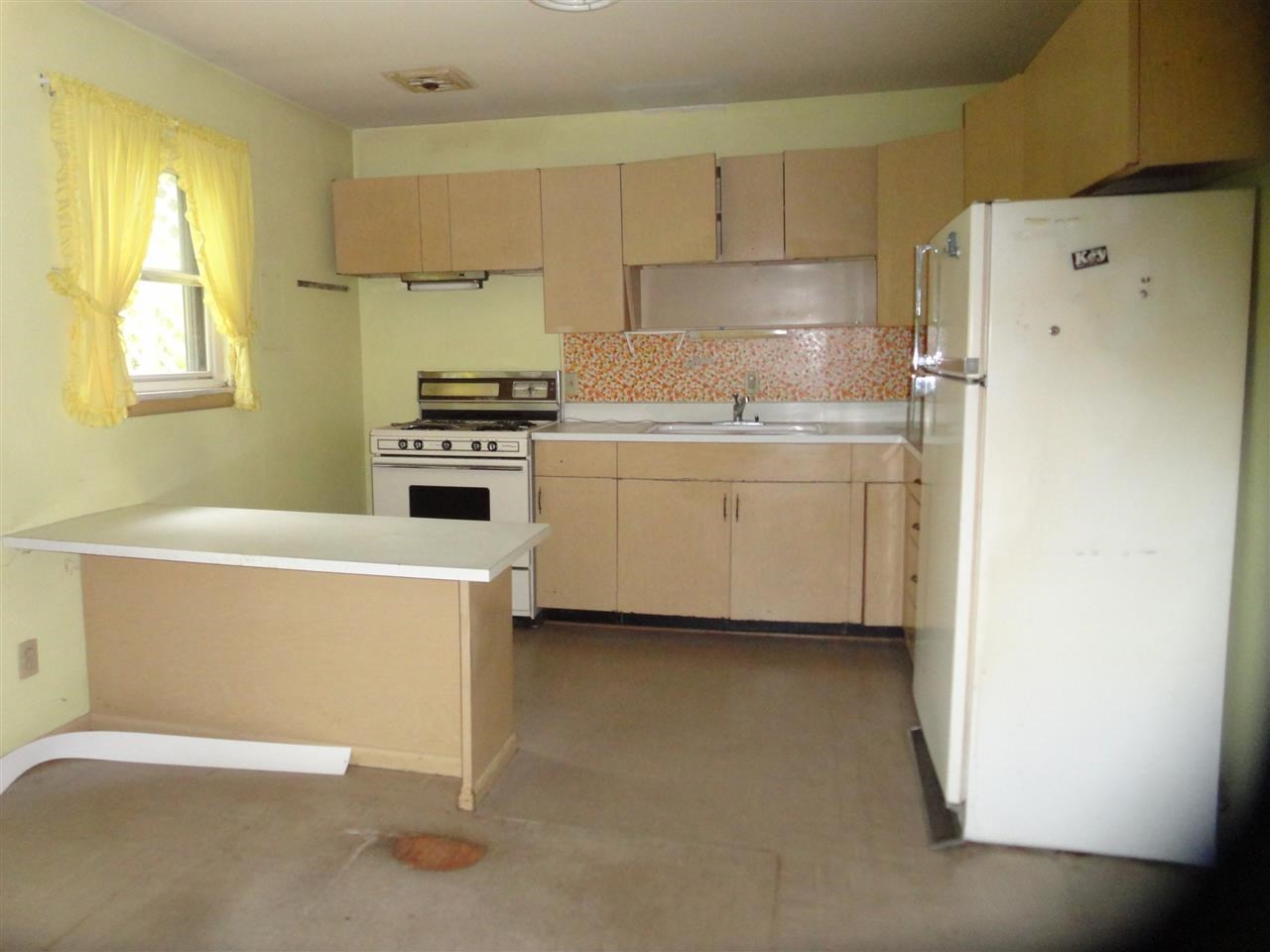 1101 Westwood Dr, Goshen, IN 46526 photo 2