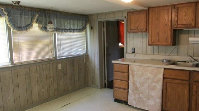 476 E County Road 375 S, Winslow, IN 47598 photo 10