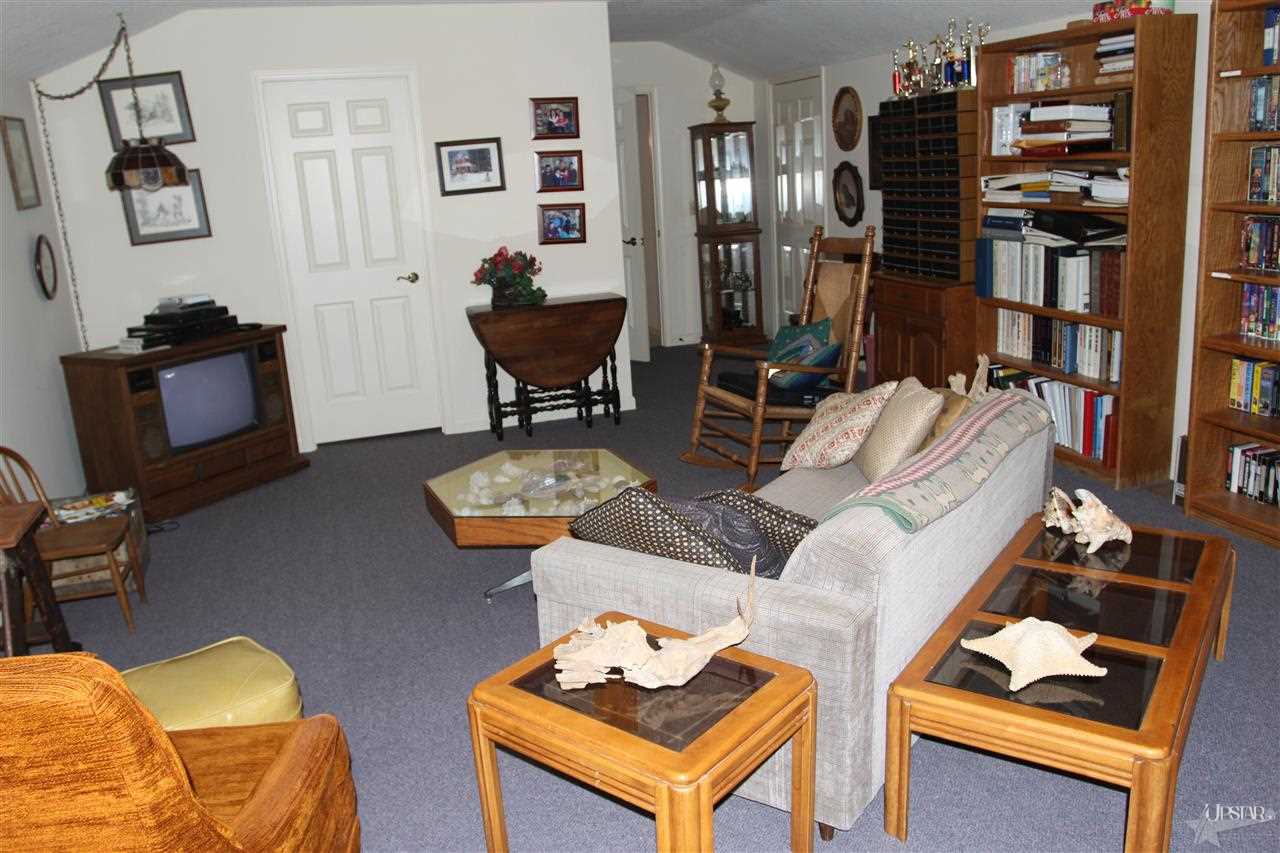 4585 S 050 E, Wolcottville, IN 46795 photo 23