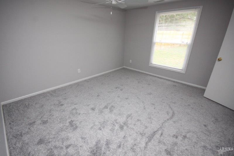 6710 Salge Dr, Fort Wayne, IN 46835 photo 11