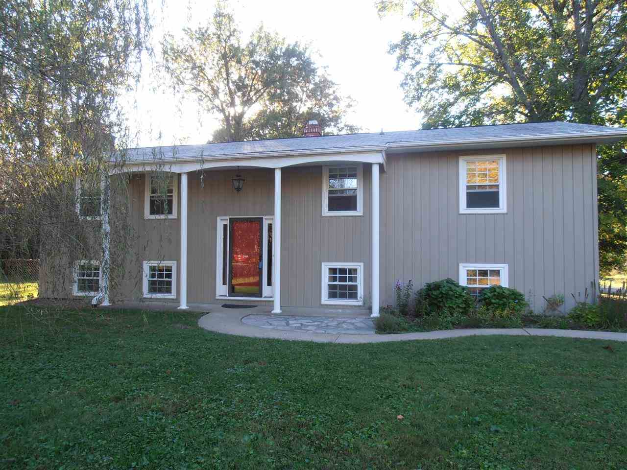 3654 E Morningside Dr, Bloomington, IN 47408 photo 1