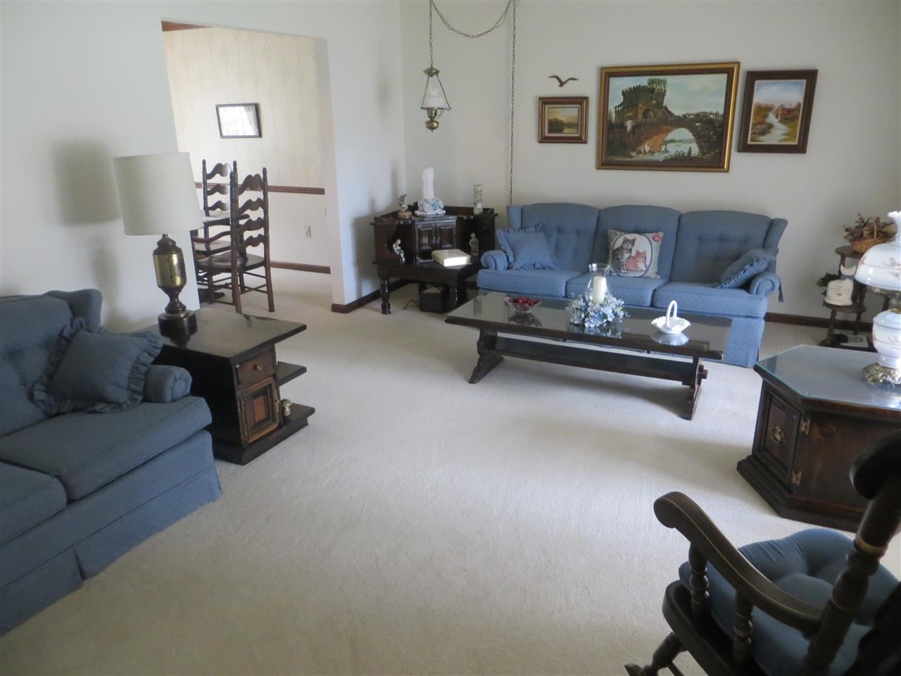 21937 Sandybrook Dr, South Bend, IN 46628 photo 6