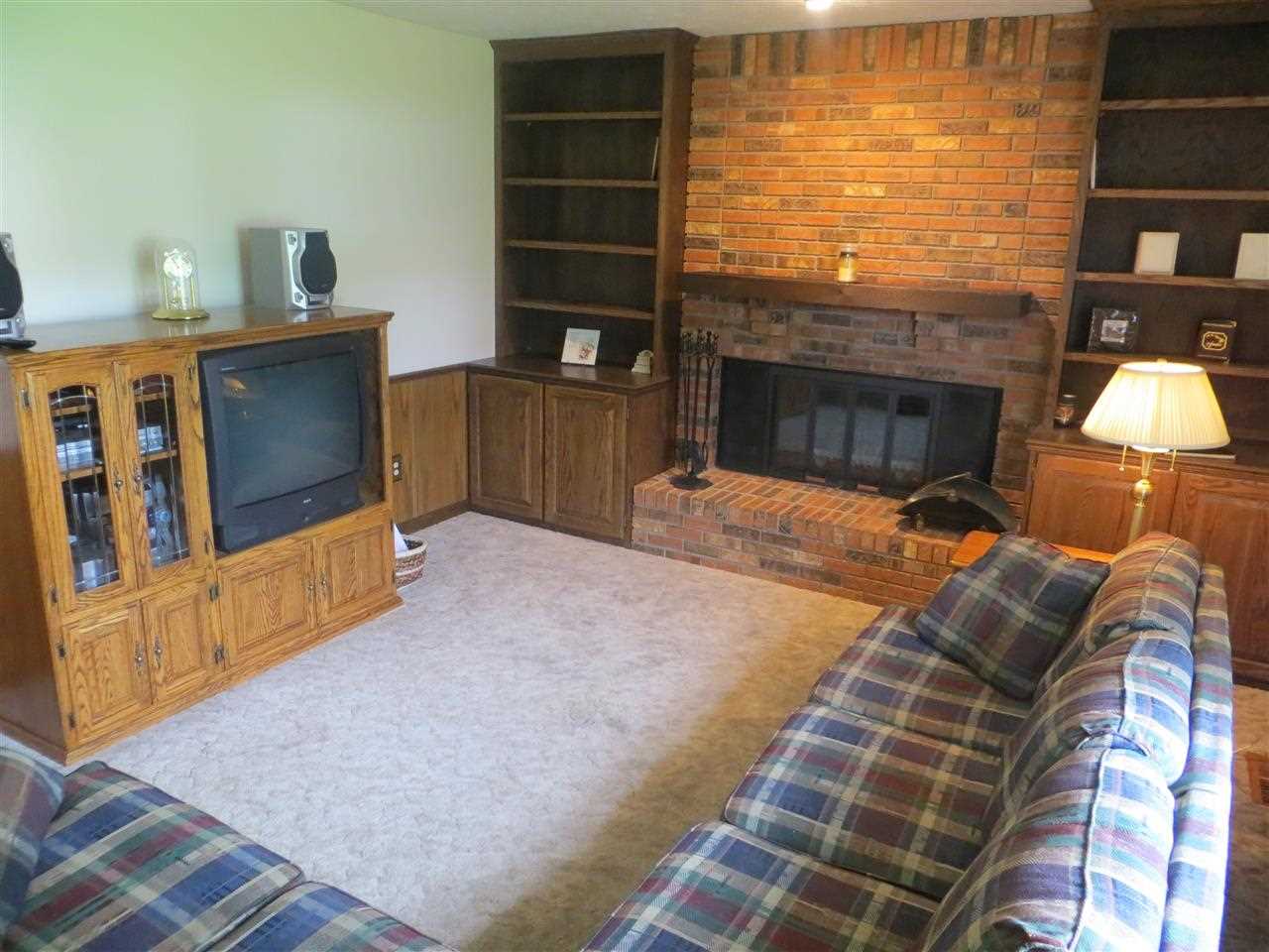 21937 Sandybrook Dr, South Bend, IN 46628 photo 14