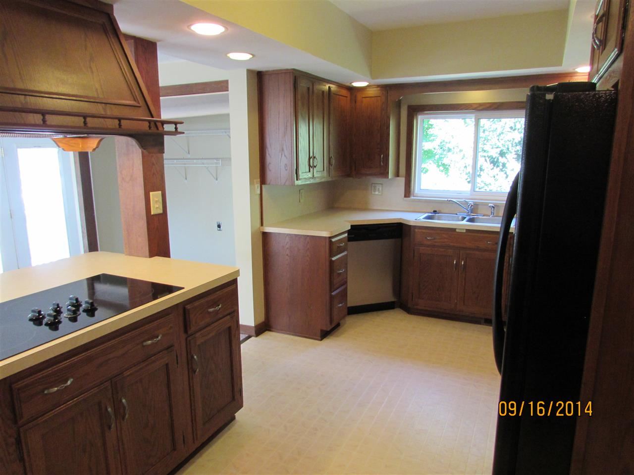 805 S Main St, Goshen, IN 46526 photo 12