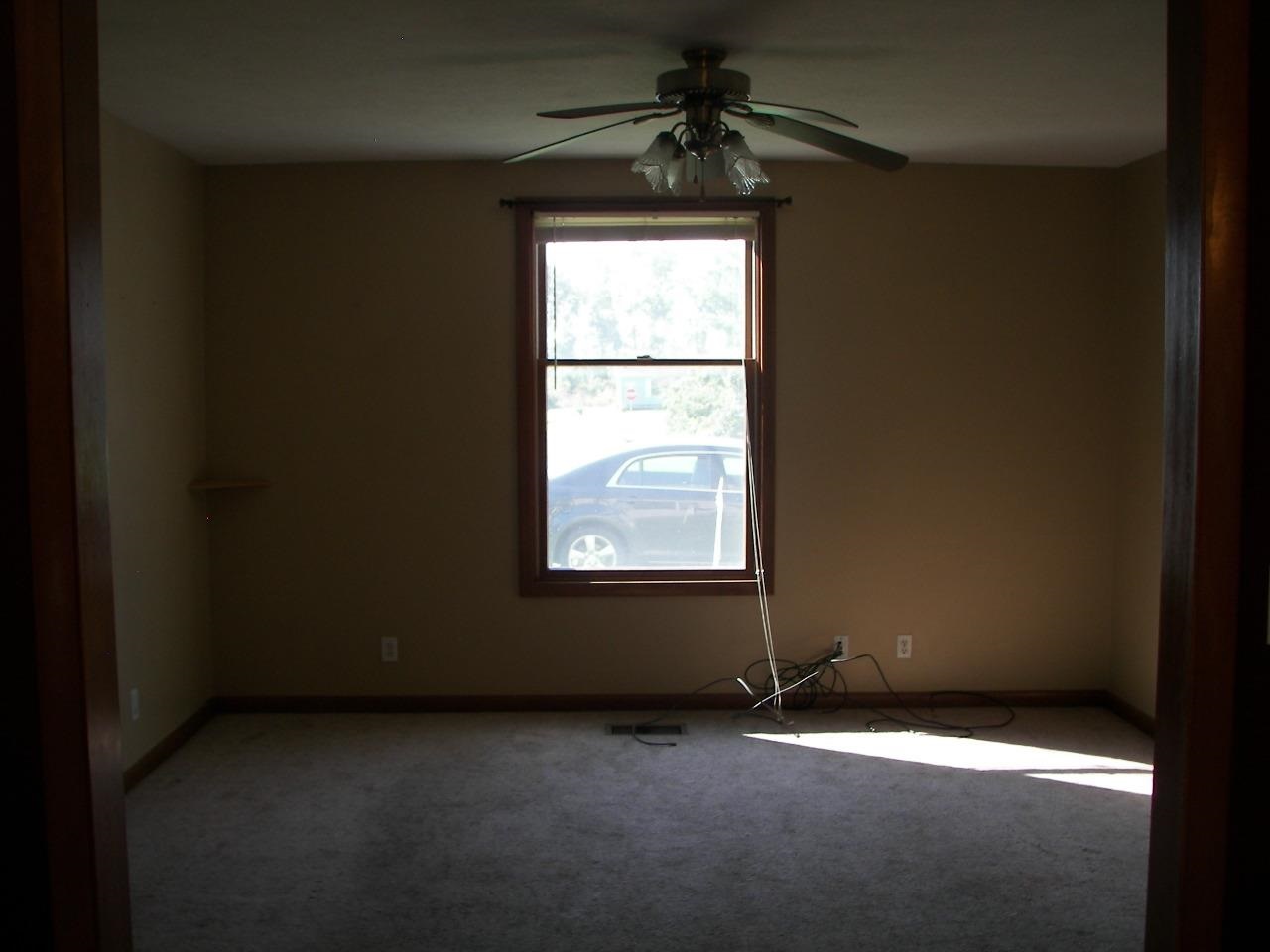 109 Pearl St, Royal Center, IN 46978 photo 15