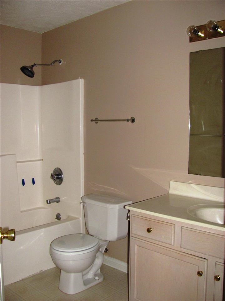 700 Oleander Ln, Evansville, IN 47712 photo 12