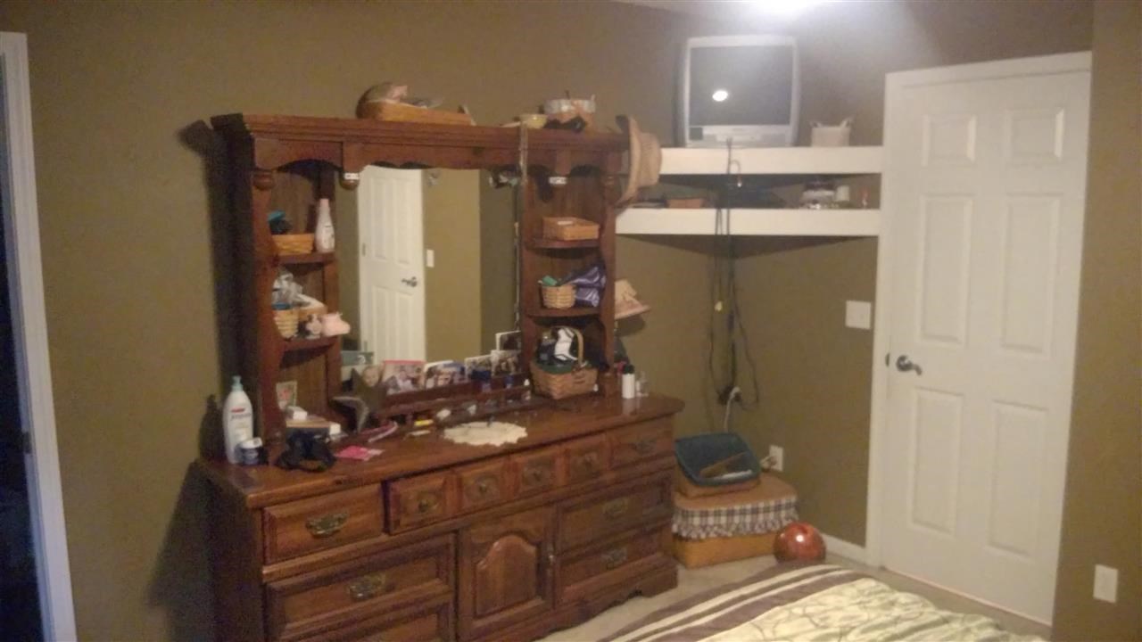 906 W Cora Ln, Fremont, IN 46737 photo 19