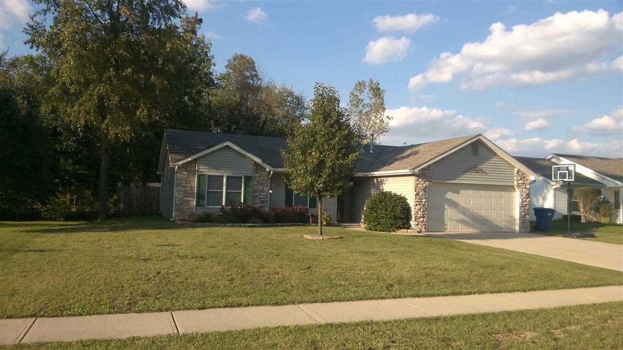 906 W Cora Ln, Fremont, IN 46737 photo 2