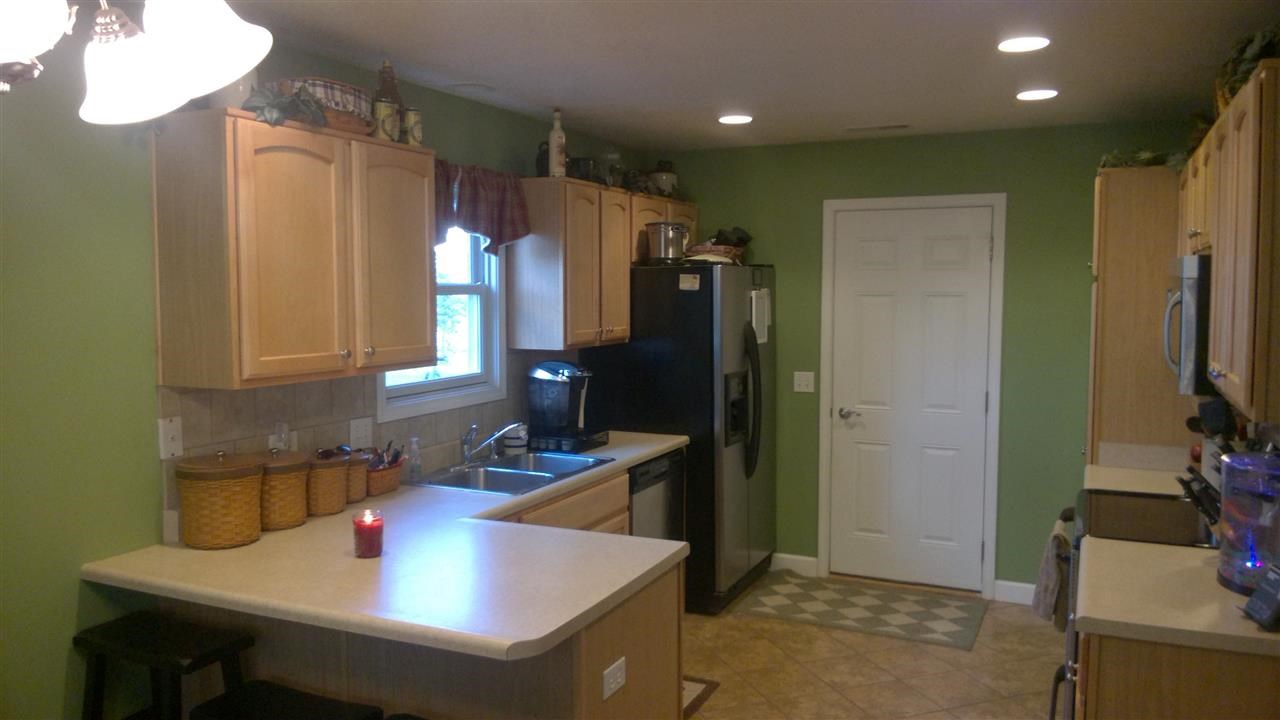 906 W Cora Ln, Fremont, IN 46737 photo 6