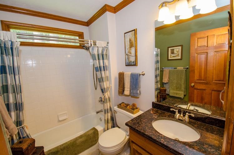 52439 Woodington Ct, Granger, IN 46530 photo 15