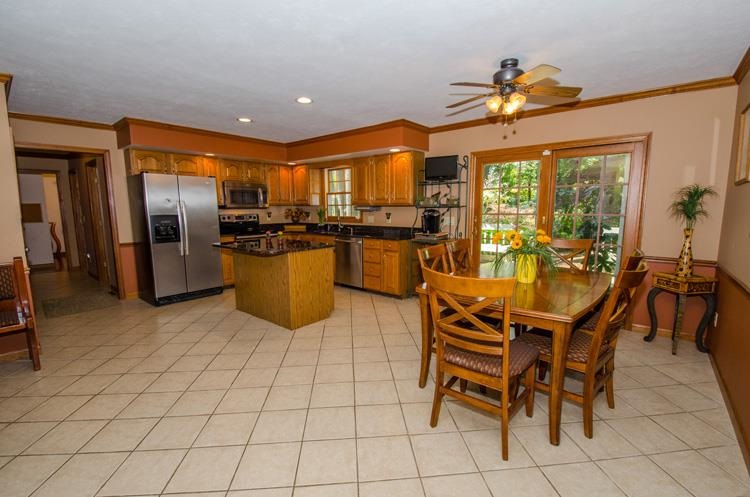 52439 Woodington Ct, Granger, IN 46530 photo 3