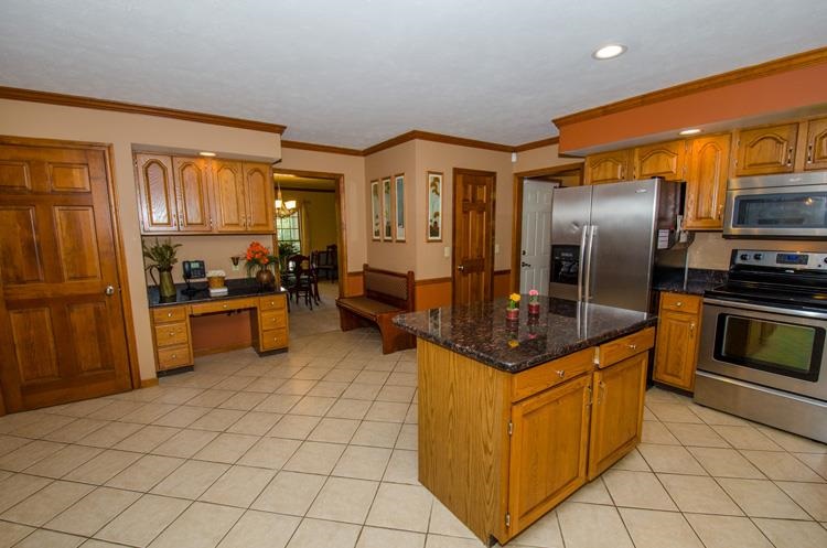 52439 Woodington Ct, Granger, IN 46530 photo 4