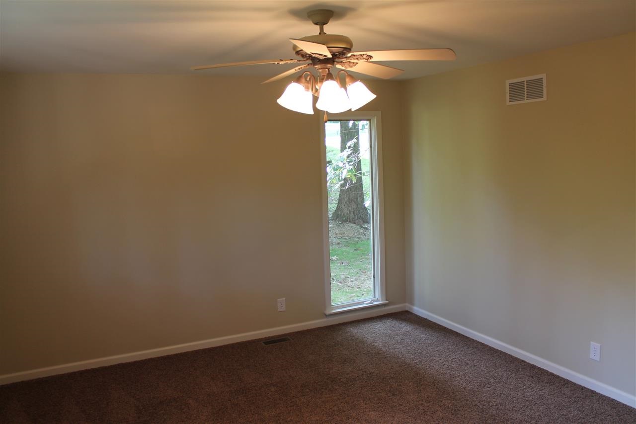 2325 Sharon Pl, Evansville, IN 47725 photo 18