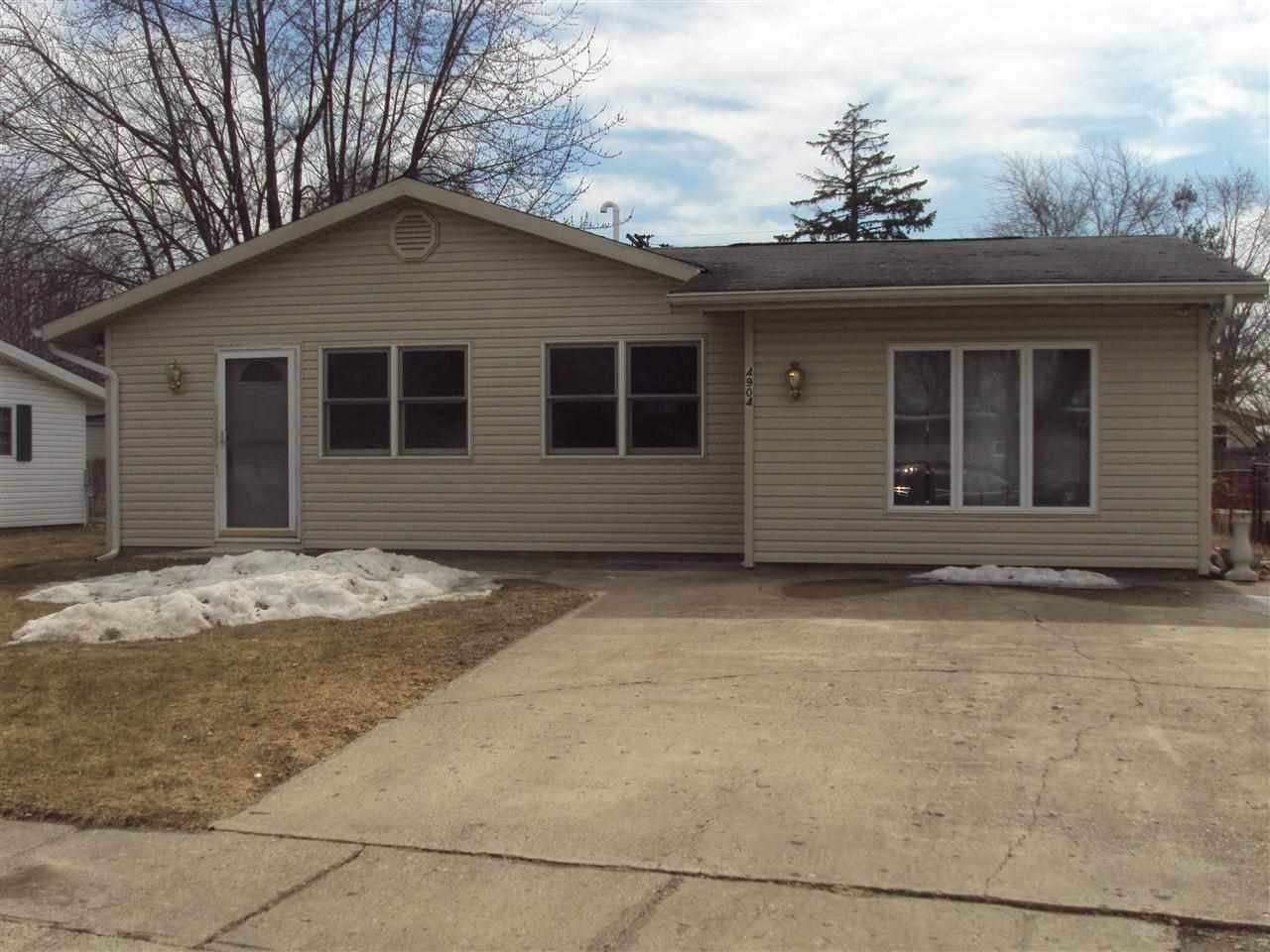 4904 Algonquin Trl, Kokomo, IN 46902 photo 1