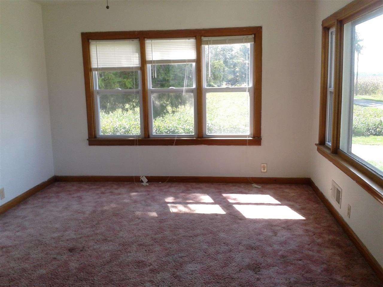 12746 N 1st St, Westphalia, IN 47596 photo 4