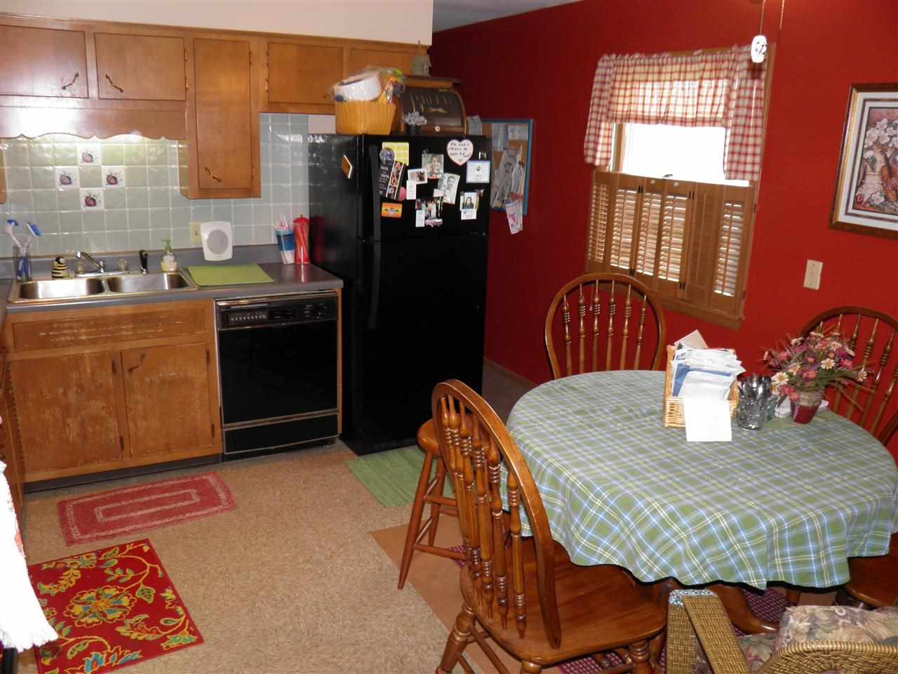 2325 Inwood Dr, Fort Wayne, IN 46815 photo 3