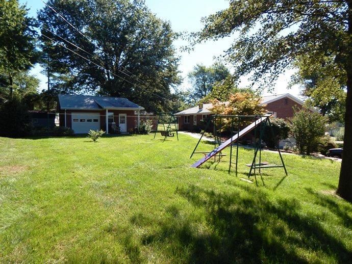 11225 Karendale Ct, Evansville, IN 47720 photo 10