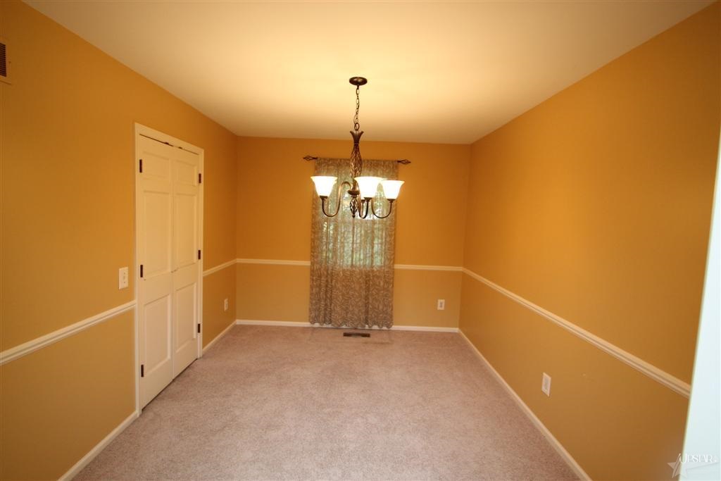 3717 Chancery Pl, Fort Wayne, IN 46804 photo 9