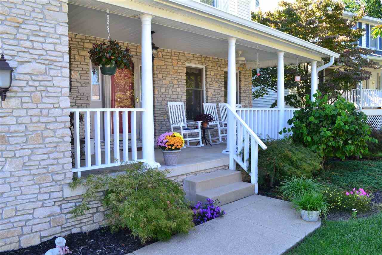 3812 S Christa Ct, Bloomington, IN 47401 photo 2