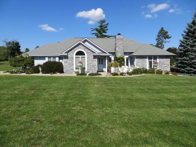 515 Wayne Dr, Kendallville, IN 46755 photo 1