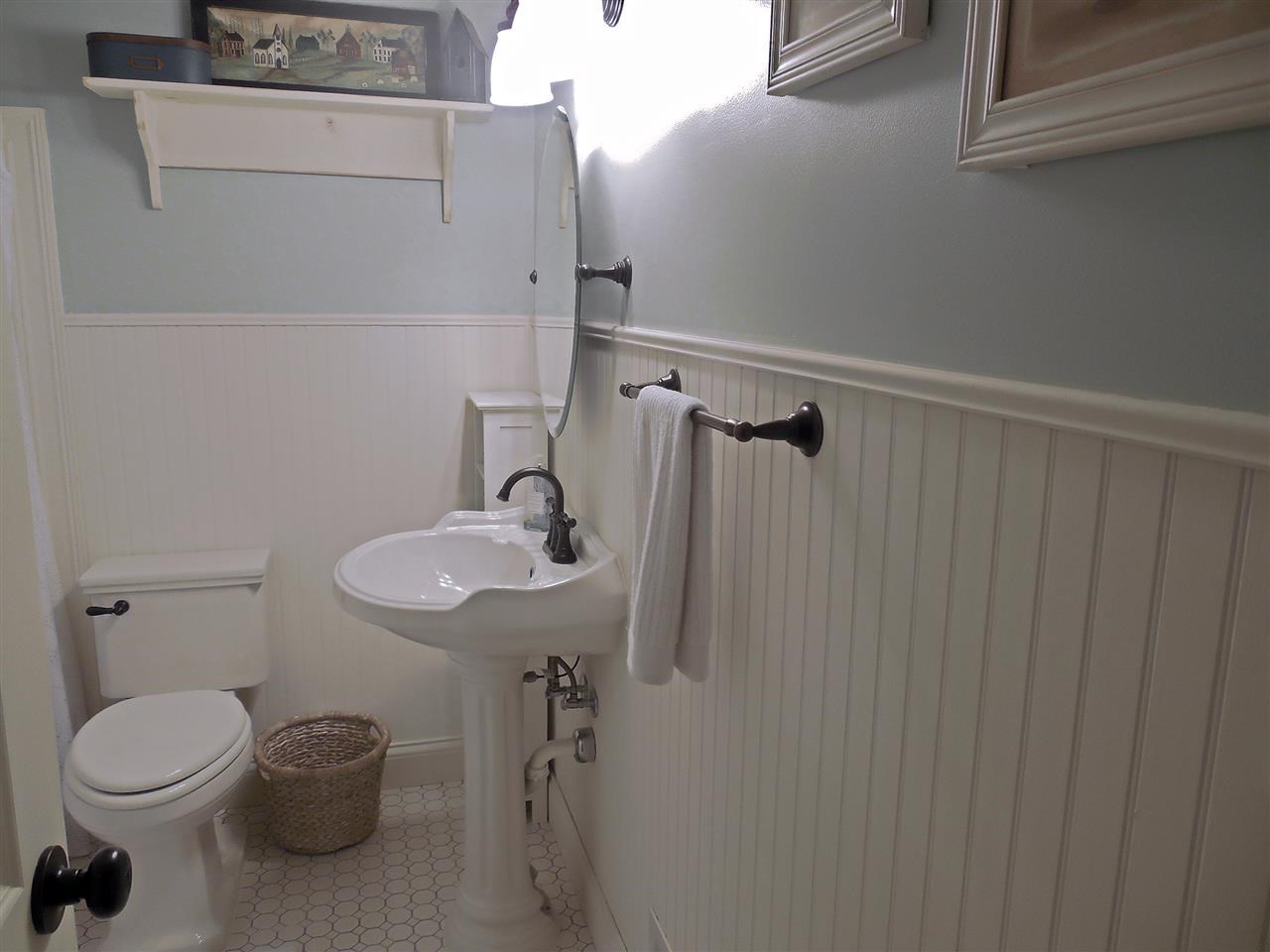 8016 Larch Ln, Evansville, IN 47710 photo 17