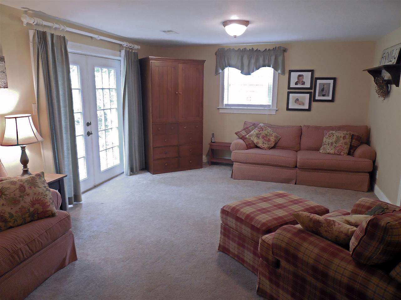 8016 Larch Ln, Evansville, IN 47710 photo 18