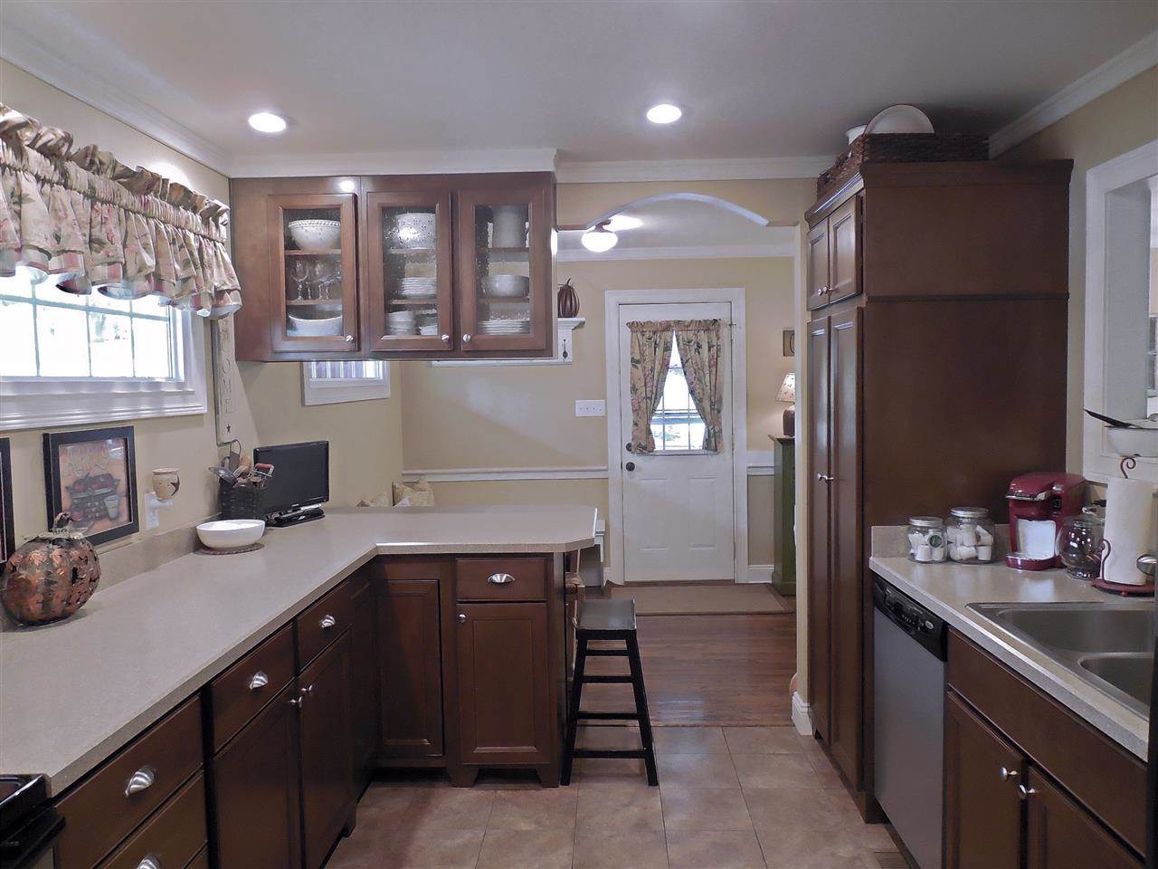 8016 Larch Ln, Evansville, IN 47710 photo 11