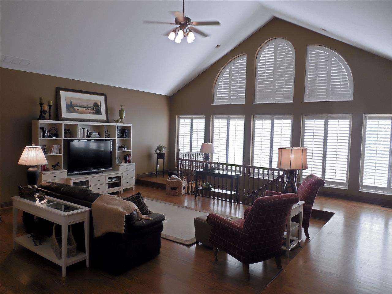 2750 Secretariat Ct, Evansville, IN 47720 photo 7