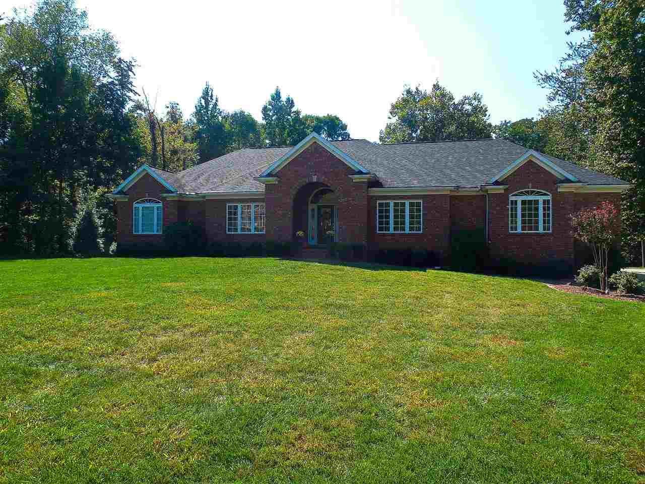 2750 Secretariat Ct, Evansville, IN 47720 photo 1