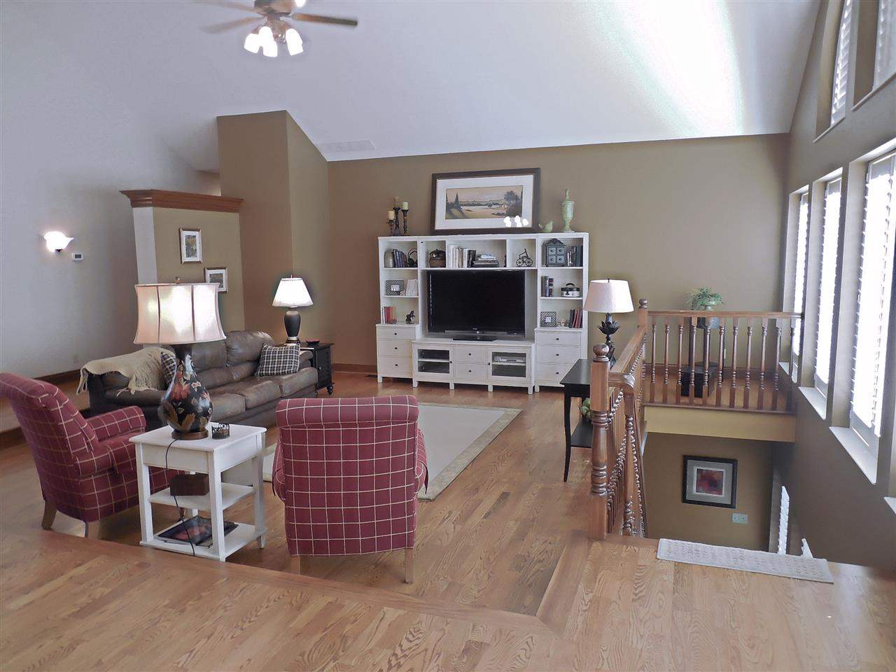 2750 Secretariat Ct, Evansville, IN 47720 photo 8
