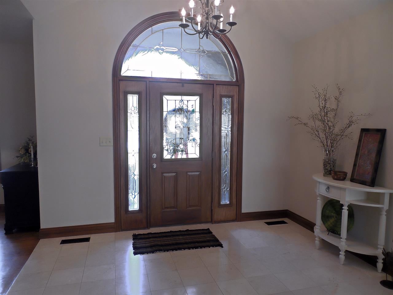 2750 Secretariat Ct, Evansville, IN 47720 photo 4