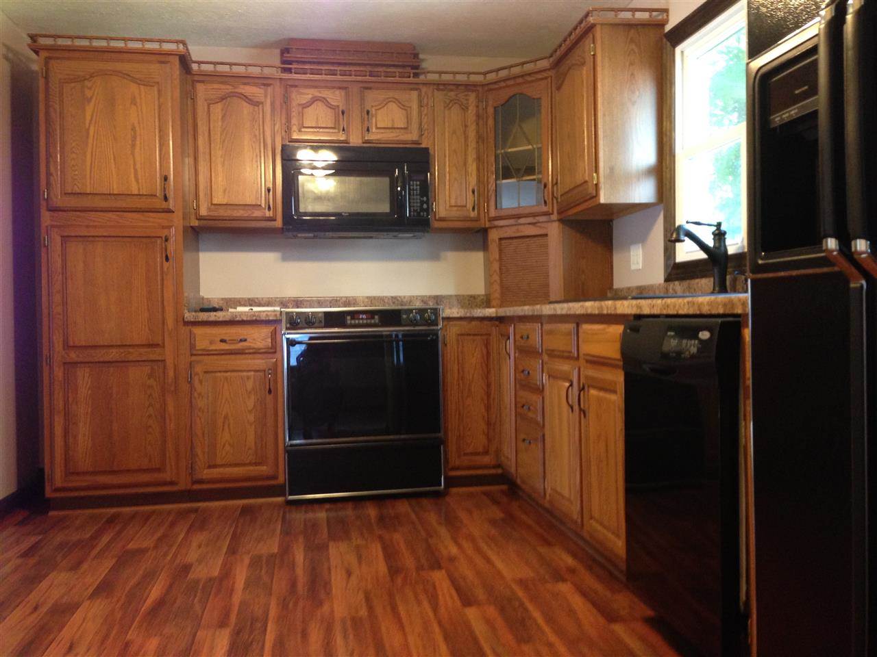 1175 W Popcorn, Bloomington, IN 47403 photo 2