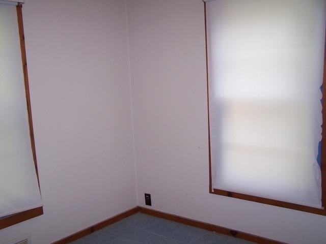 719 Union St, Lagrange, IN 46761 photo 6