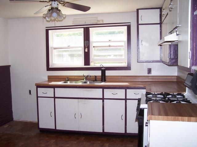 719 Union St, Lagrange, IN 46761 photo 3