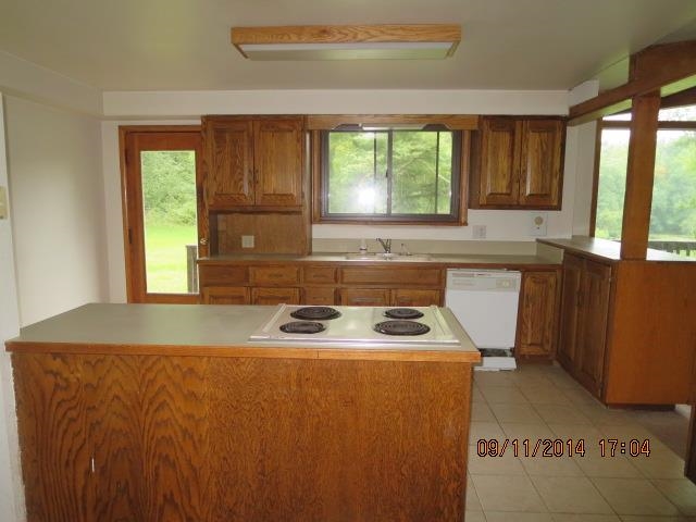 9904 Hillview Dr, Evansville, IN 47720 photo 8