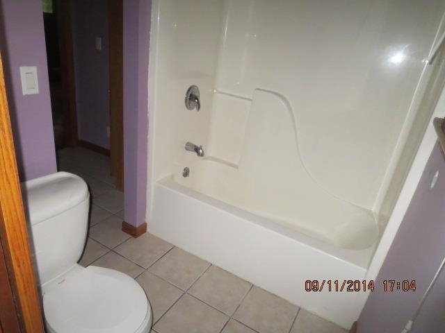 9904 Hillview Dr, Evansville, IN 47720 photo 6