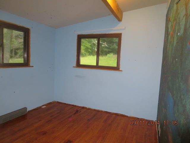 9904 Hillview Dr, Evansville, IN 47720 photo 4